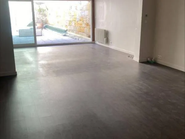 Studio 3 pièces 87 m²