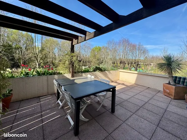 Triplex 5 pièces 124 m²