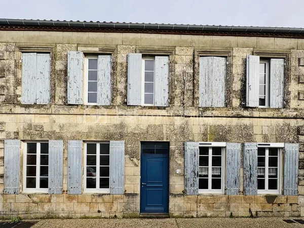 Maison 6 pièces 194 m²