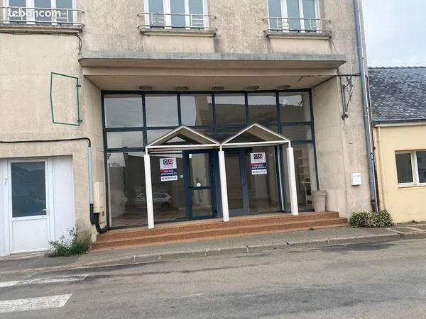 Local commercial 110 m² PLONEOUR LANVERN