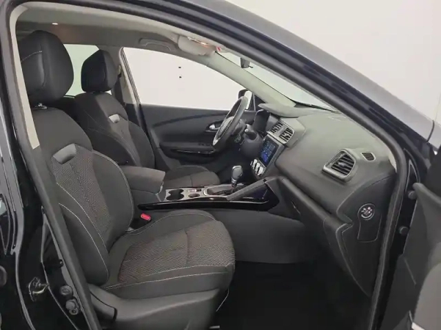 Renault Kadjar tce 140 fap edc — photo 31