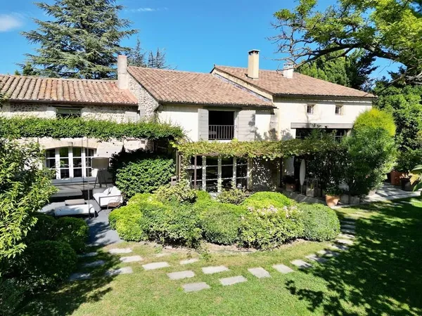 Elegant Mas - Jardin D' Exception - Rochefort Du Gard