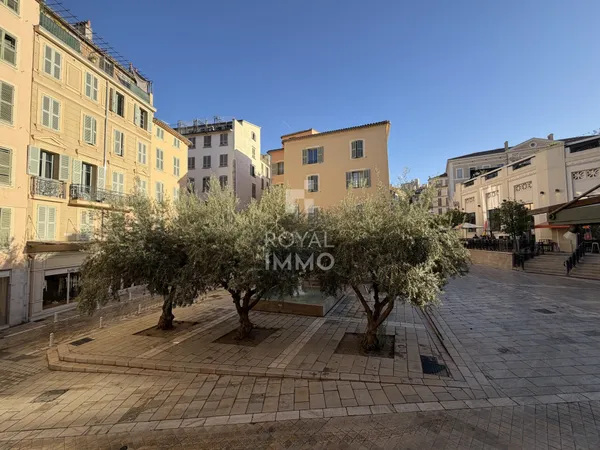 TOULON CENTRE-VILLE Lot de 2 appartements meublés