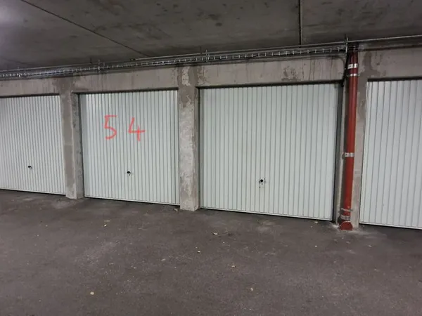 Stationnement Location Annemasse 135€