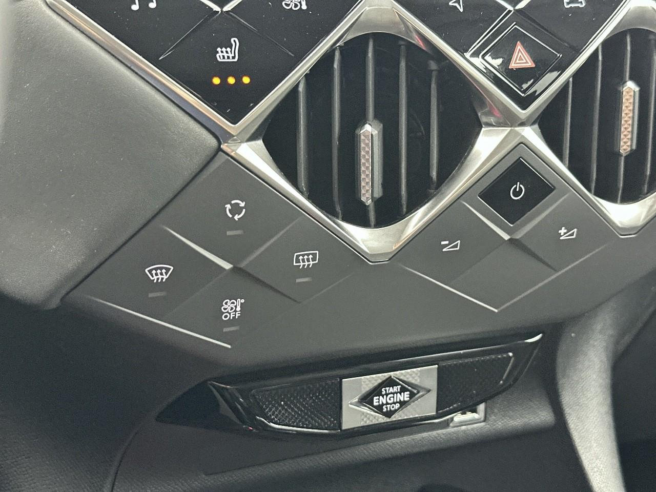 Ds Ds 3 crossback puretech 130 eat8 rivoli — photo 30