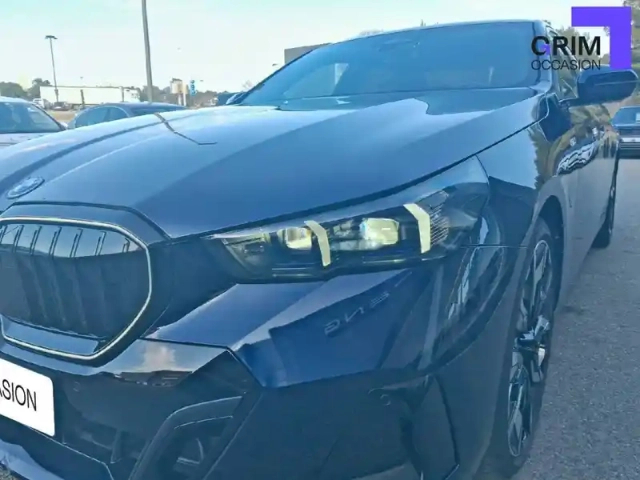 Bmw Serie 5 550e xdrive phev 489 ch bva8 — photo 17