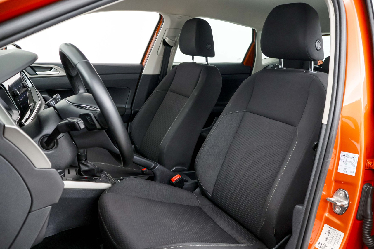 Volkswagen Polo — photo 12