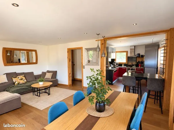 Appartement 70 m² avec terrasse privative - Demi-Quartier