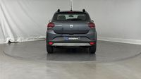 Dacia Sandero 1.0 TCe 90ch Stepway Confort -22 — photo 6