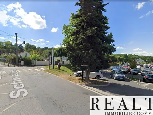Local commercial 75 m²
