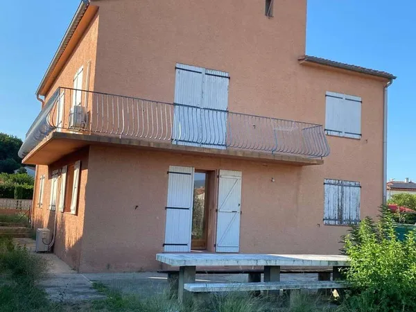 Maison 7 pièces 153 m²