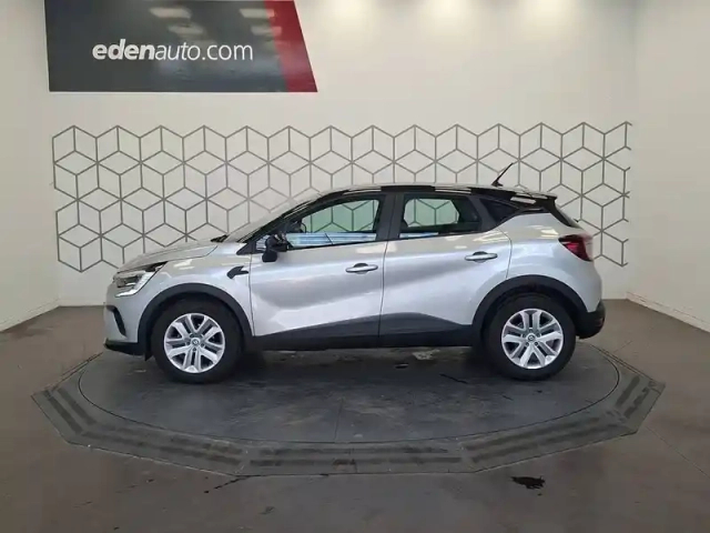 Renault Captur tce 140 - 21 — photo 2