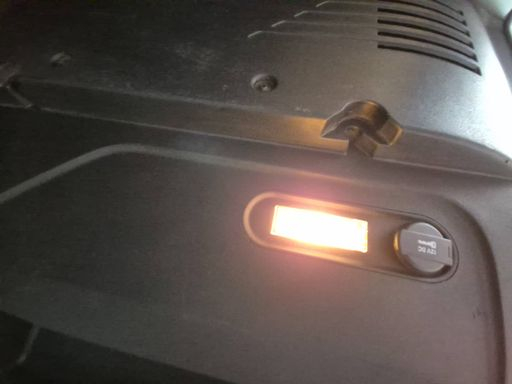 Fiat Doblo 1.6 MultiJet 120 - Trekking – 2017 – 152113 km – Diesel – Boîte Manuelle — photo 17