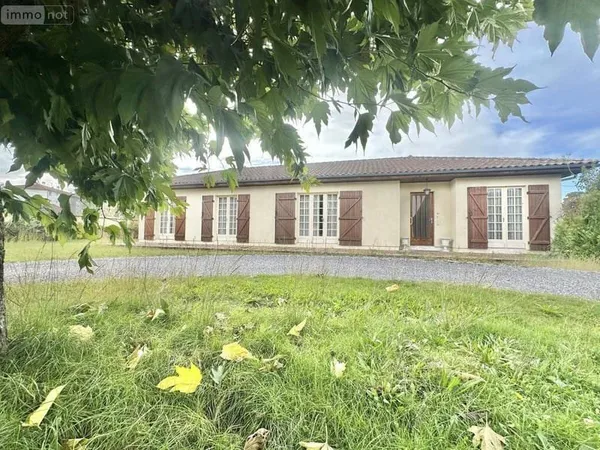 Maison de plain-pied 6 pièces 116 m²