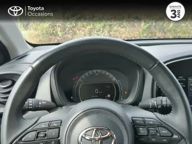 Toyota Aygo X 1.0 vvt-i 72ch dynamic my23 — photo 13