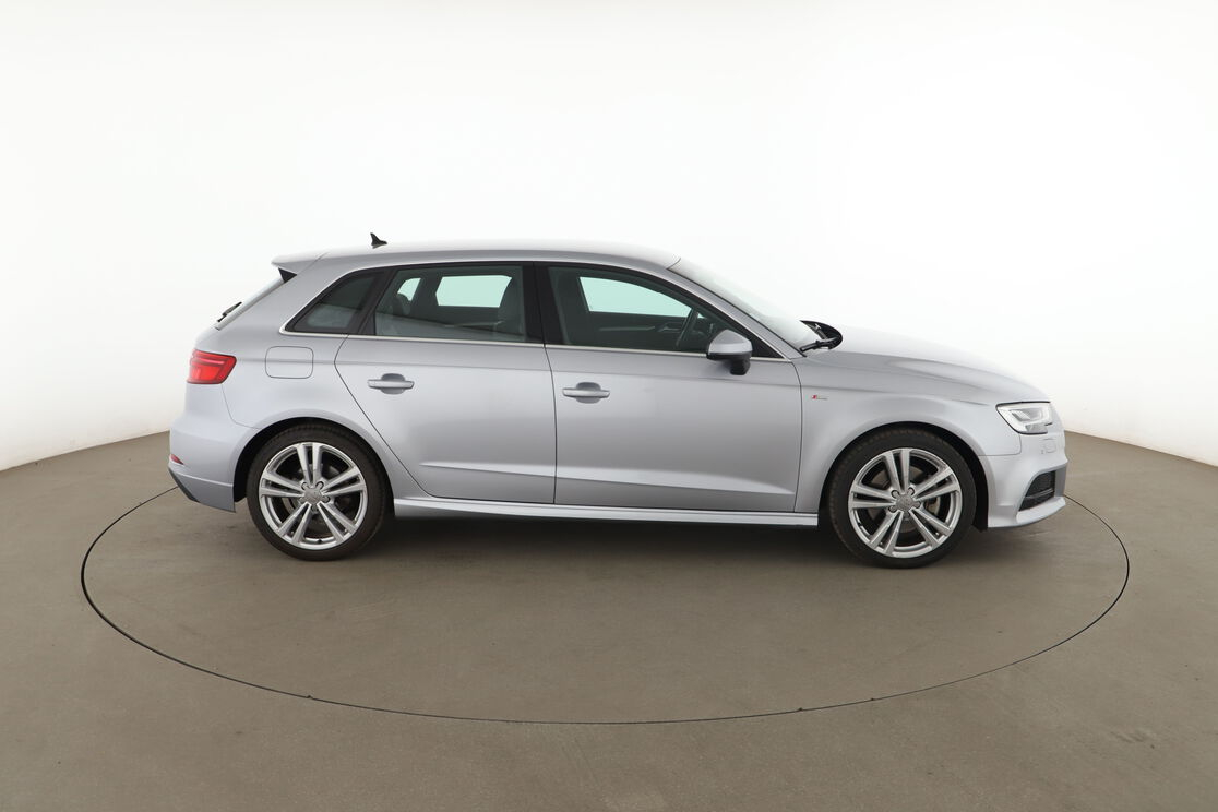 Audi A3 Sportback 35 TDI S Line S Tronic 7 — photo 6