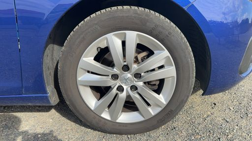 Peugeot 308 SW 1.5 BlueHDi 130 EAT6 - Active Business – 2019 – 146443 km – Diesel – Boîte Automatique — photo 28