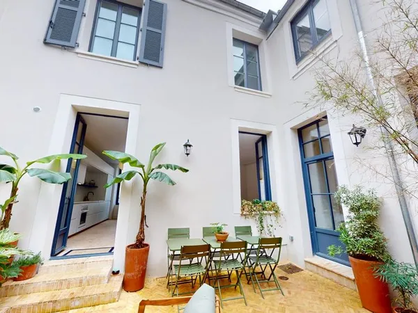 Maison de luxe 7 pièces 140 m²