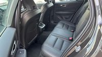 Volvo V60 B4 197ch Ultra Style Dark DCT 7 — photo 13
