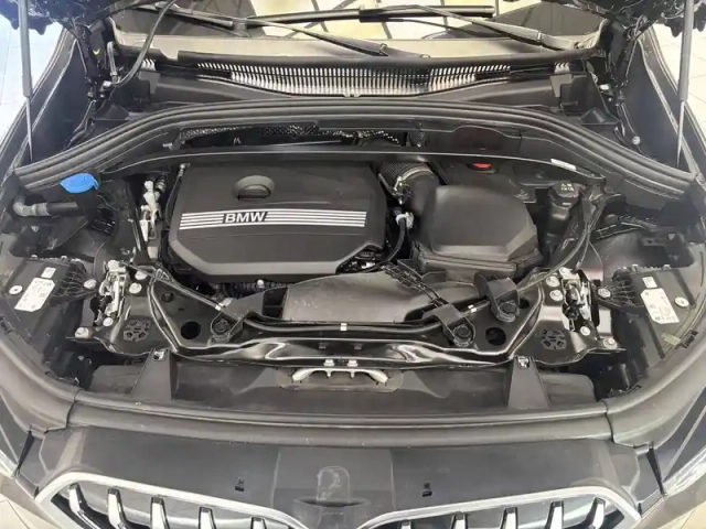 Bmw X1 sdrive 18i 136ch dkg7 — photo 19