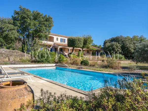 Propriété 6 pièces 170 m²