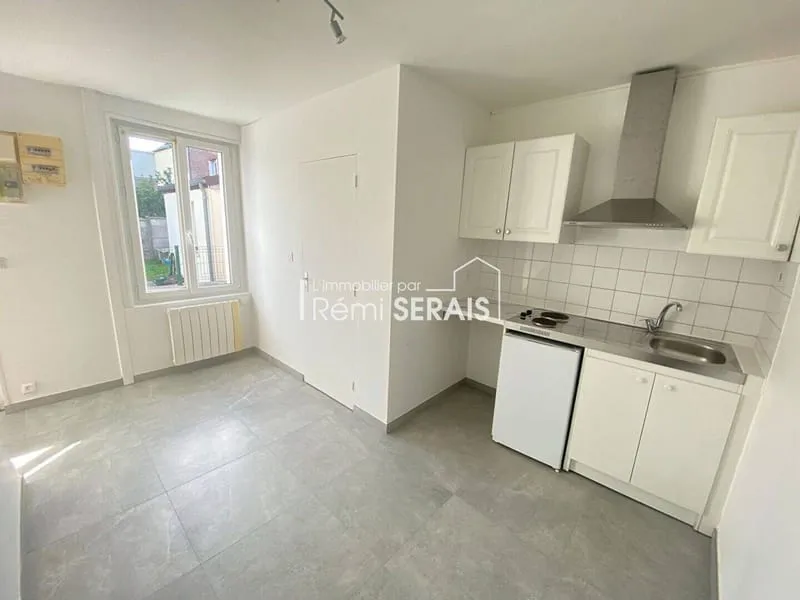 Photo 1