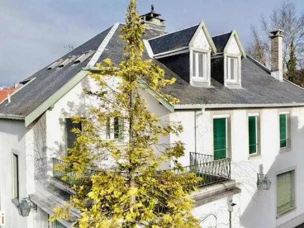 Appartement duplex de 131 m2 avec terrasse et garage