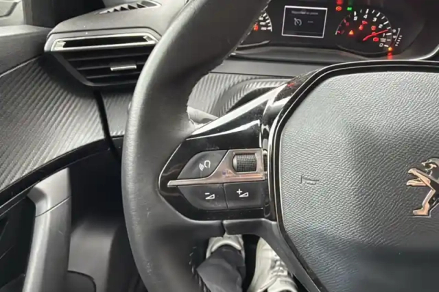Peugeot 2008 puretech 100 s&amp;s bvm6 — photo 131