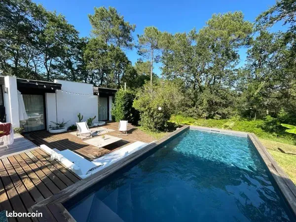 Maison d'architecte meublée avec piscine / Bail location meublée ou Bail mobilité