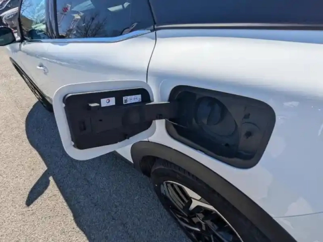 Citroën C4 130ch s&amp;s shine pack eat8 — photo 10
