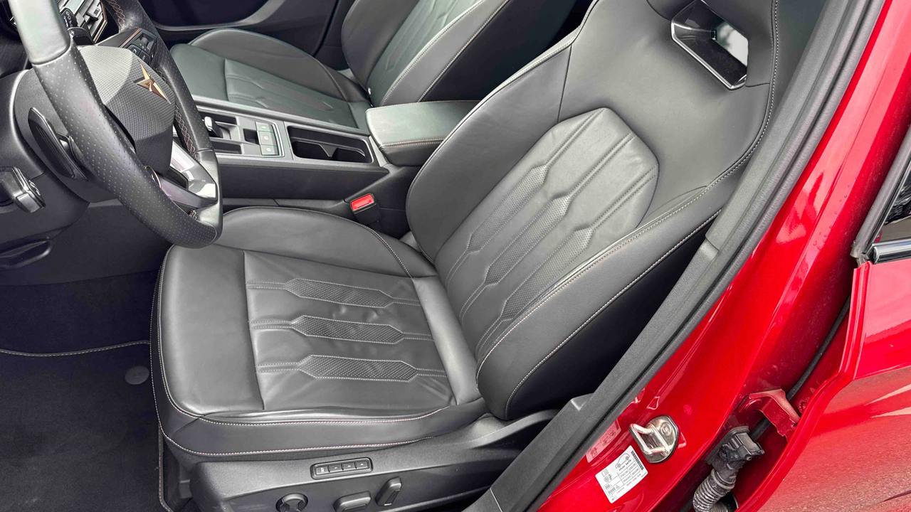 Cupra Leon 2.0 TSI 300 ch DSG7 — photo 19