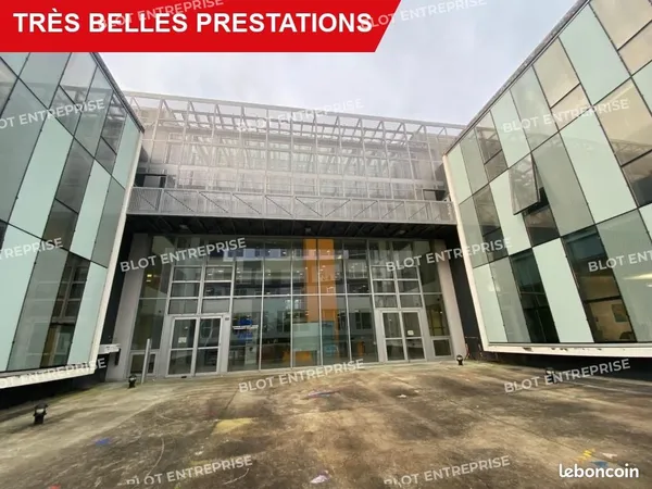 Bureaux 245 m²