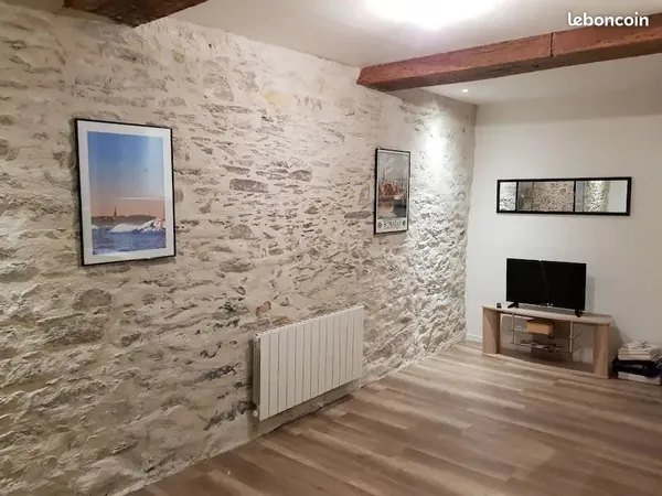 St Malo Intra Muros, location Studio MEUBLE, 150 m de la plage