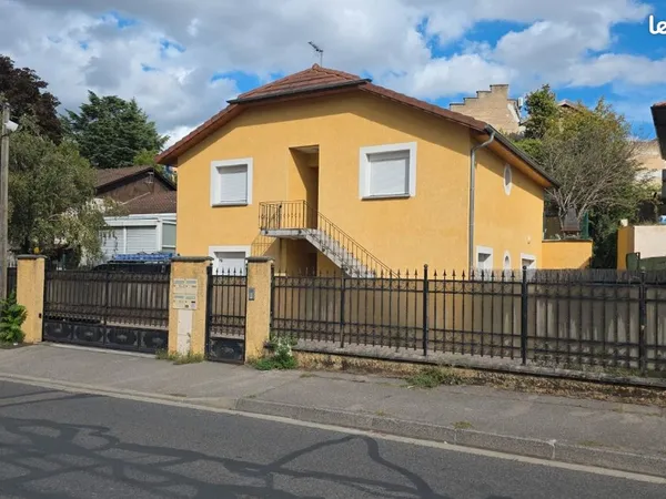 Immeuble 8 pièces 180 m²