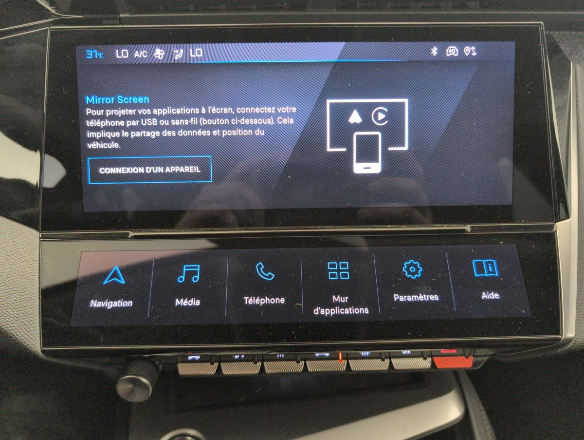 Peugeot 308 — photo 18