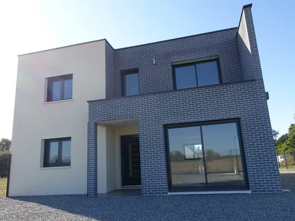 Maison à vendre 5 pièces ()