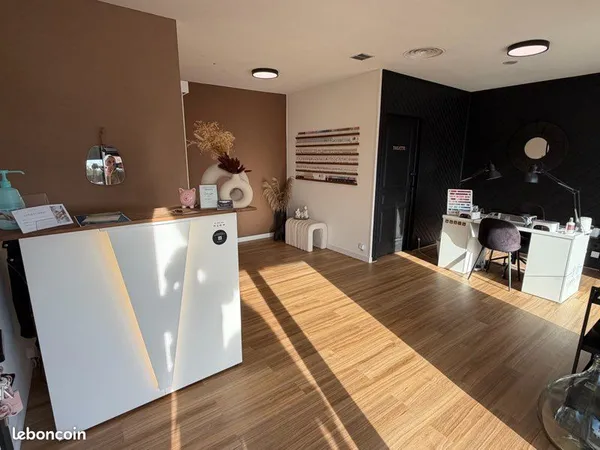 Salon d'onglerie