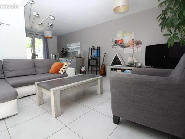 Maison 5 pièces 93 m²