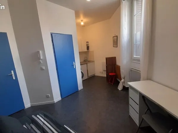 Studio meublé Bachut
