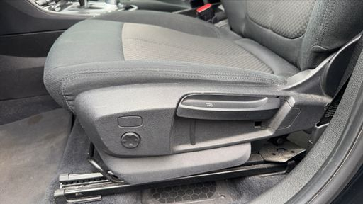 BMW Serie 2 Active Tourer 218I 140 Steptronic - Business Design – 2018 – 108249 km – Essence – Boîte Automatique — photo 3