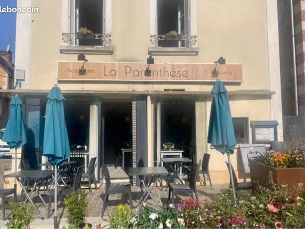 Restaurant à vendre / ou locaux à louer