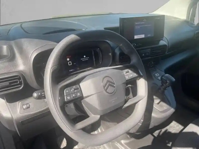 Citroën Berlingo van m diesel 100 ch manuelle — photo 8