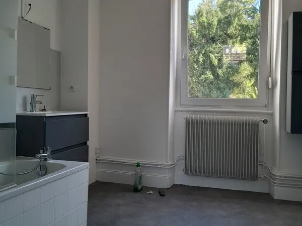 F3 quartier Miotte avec garage fermé