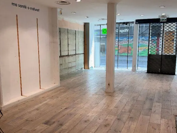 Local commercial 75 m²