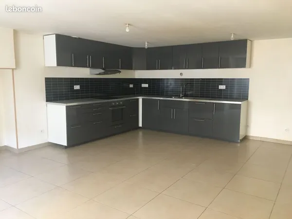 Morez centre - 70.82m² - deux chambres