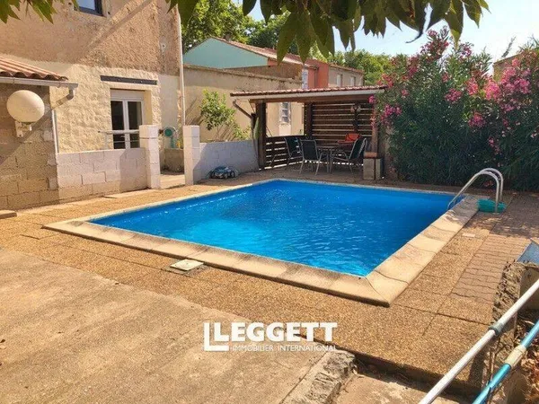 Maison 5 pièces 240 m²