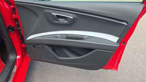 Seat Leon ST 2.0 TSI 290 DSG6 - Cupra – 2016 – 146000 km – Essence – Boîte Automatique — photo 43
