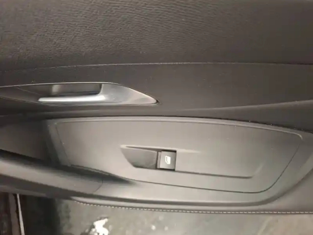 Peugeot 308 bluehdi 130ch s&amp;s eat8 — photo 6
