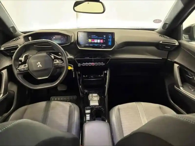 Peugeot 2008 1.2 puretech 130ch s&amp;s active pack eat8 — photo 13