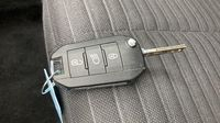 Peugeot 208 1.2 PureTech 75ch S&S Active Pack — photo 24
